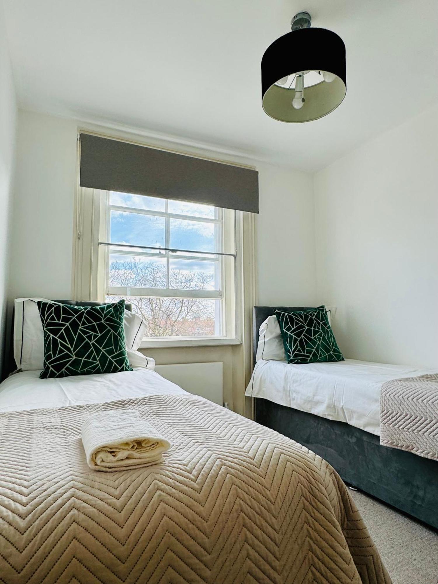 Harrington Apartments In Central Londra Esterno foto