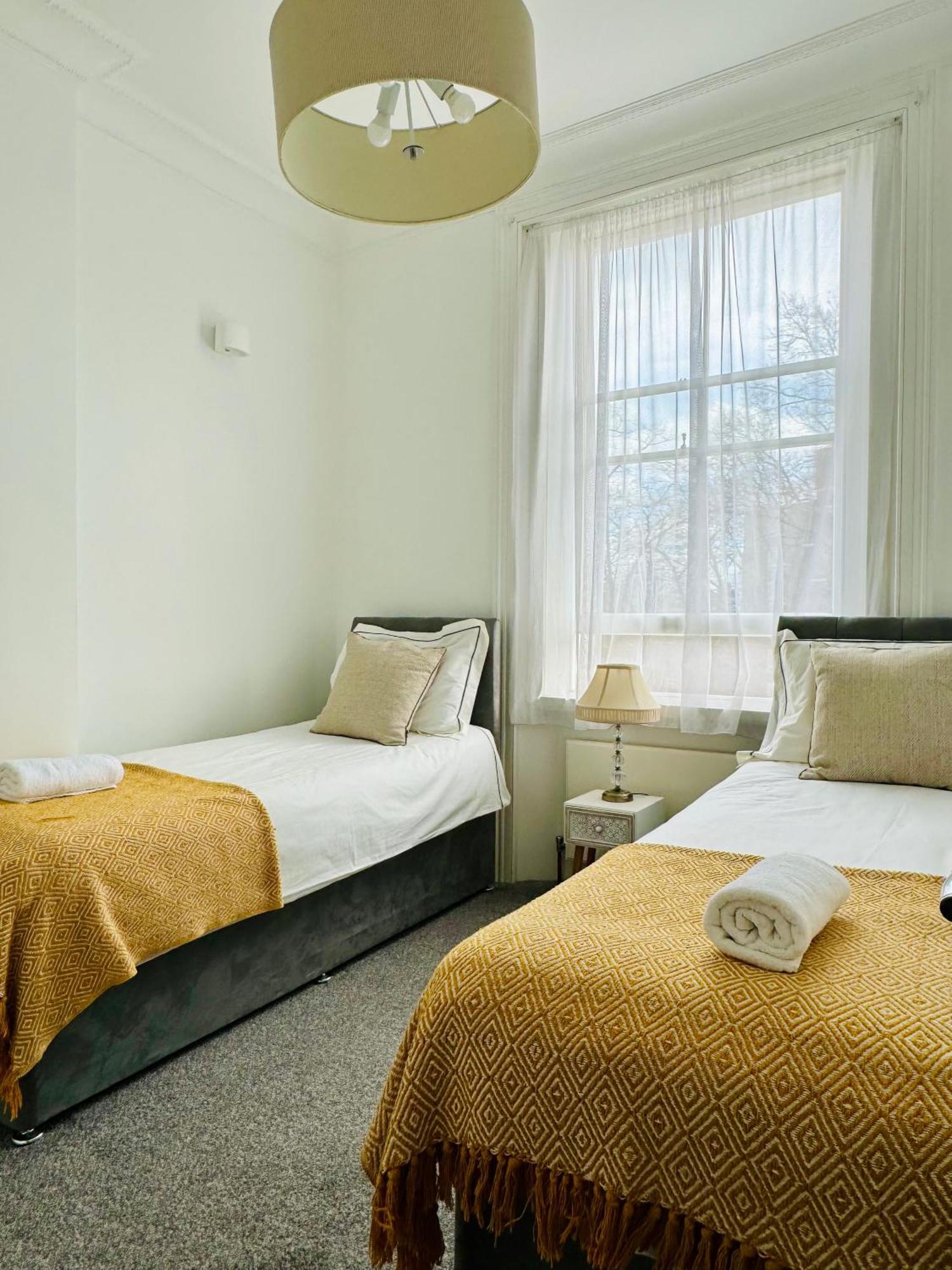 Harrington Apartments In Central Londra Esterno foto